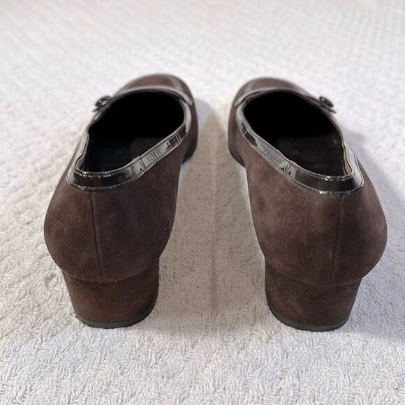 Salvatore Ferragamo Dark Brown Suede Patent Leather Block Heel Pumps Size 9.5 B - Picture 4 of 8